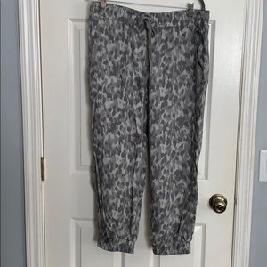 Cheetah joggers